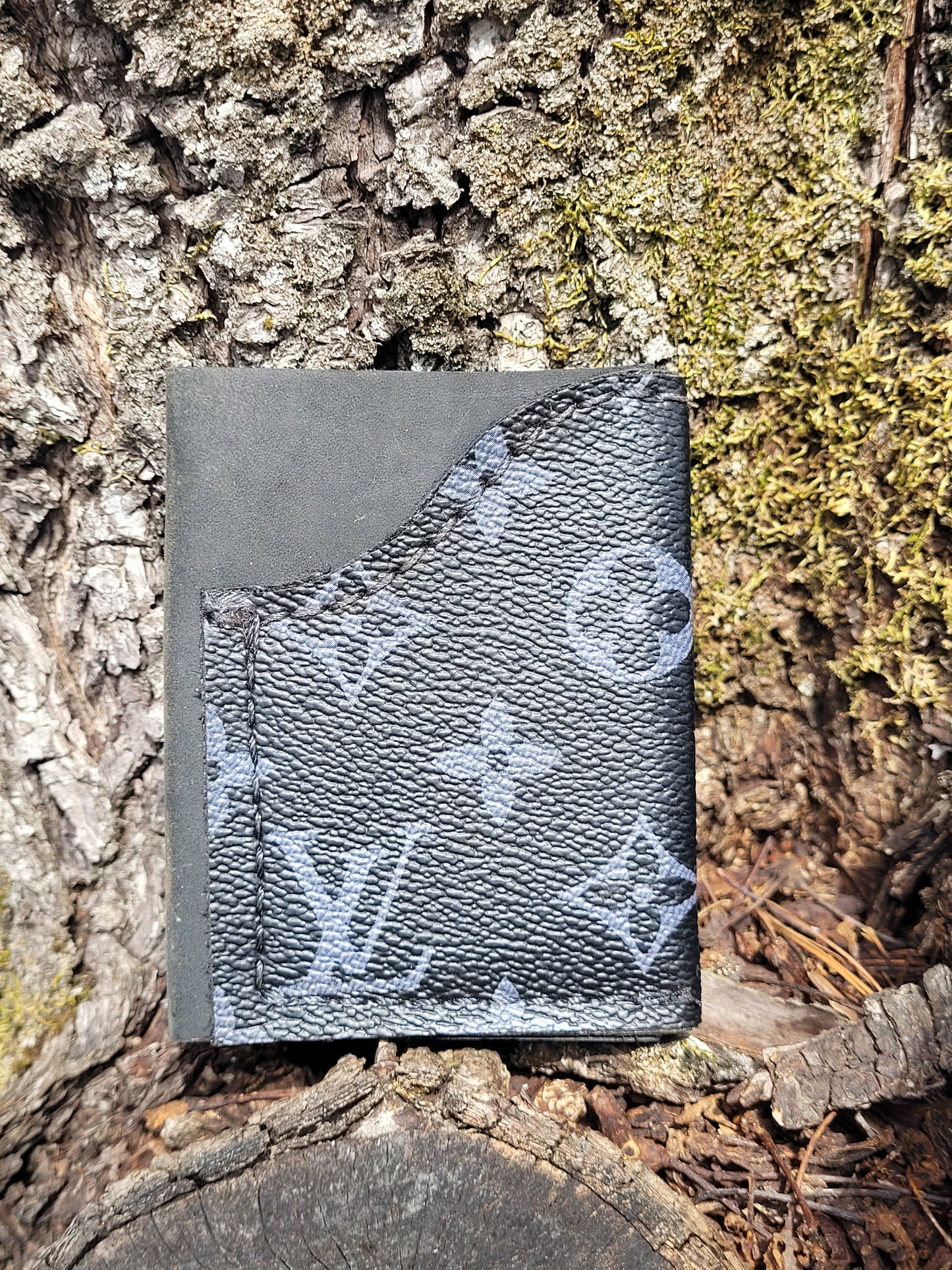 Upcycled Minimalist Wallet OG Black & Grey