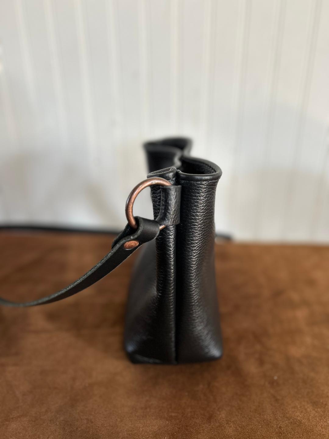 Small Crossbody Black