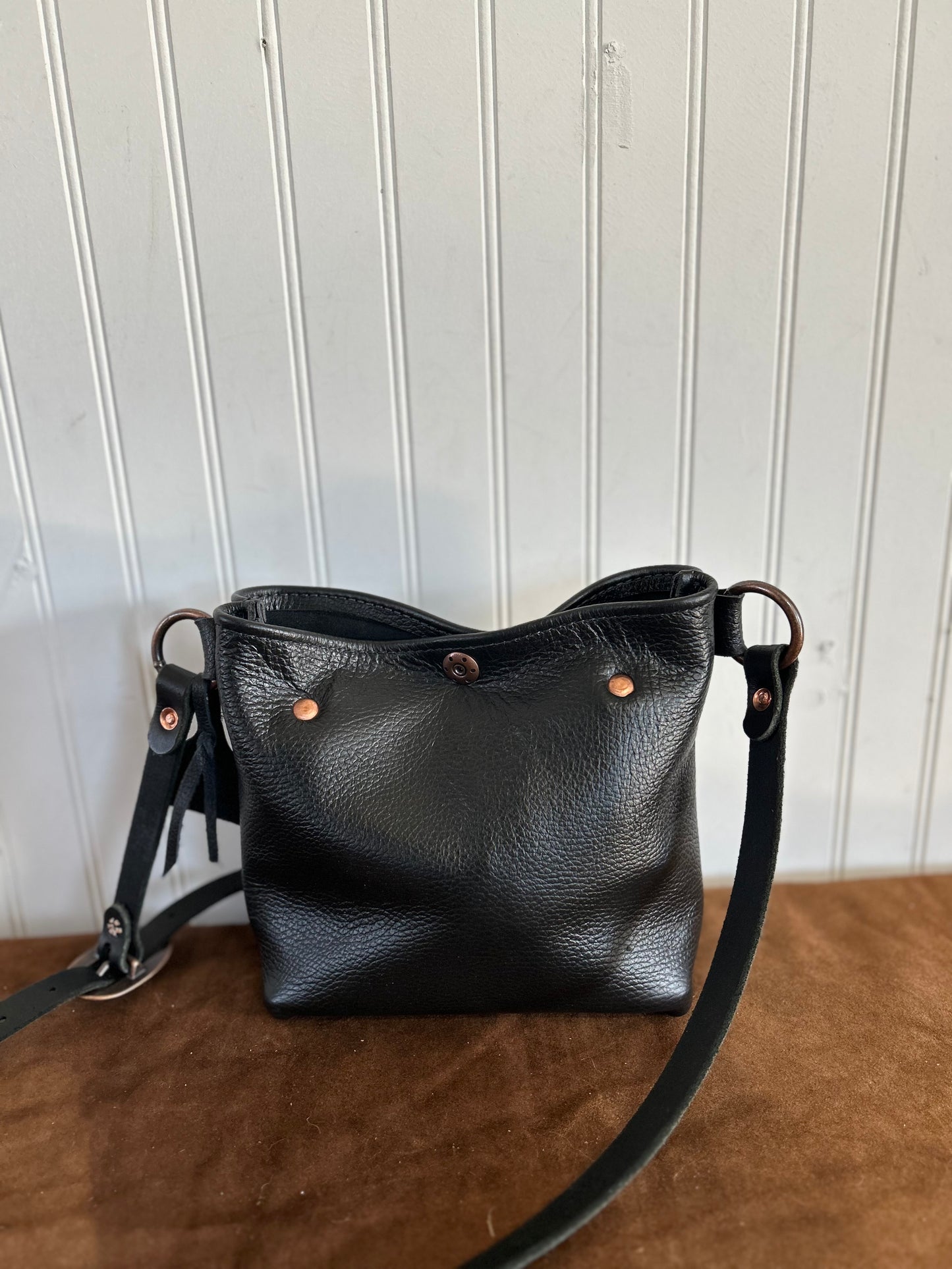 Small Crossbody Black
