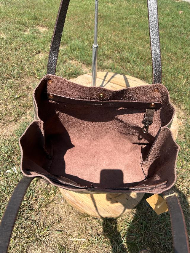 Tumbled Brown